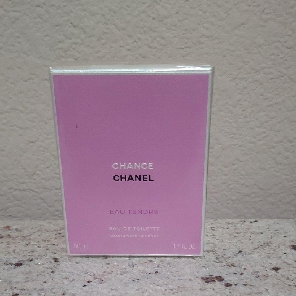 Chanel Chance Eau Tendre Perfume - Picture 4 of 6